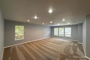 2937 Royal Fern Ln, Charlotte, NC 28215 - Photo 20