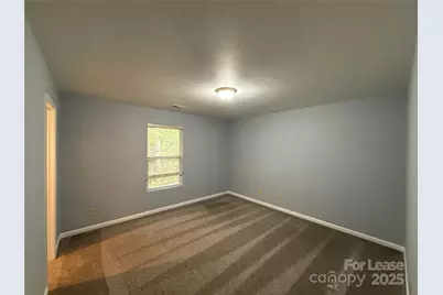 2937 Royal Fern Lane, Charlotte, NC 28215 - Photo 16