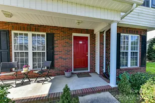 1050 Enderbury Dr, Indian Trail, NC 28079 - Photo 4