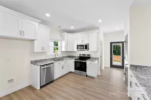 215 Benfield Rd, Kings Mountain, NC 28086 - Photo 12