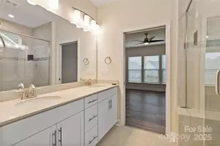 909 Kayla Ct, Matthews, NC 28104 - Photo 12