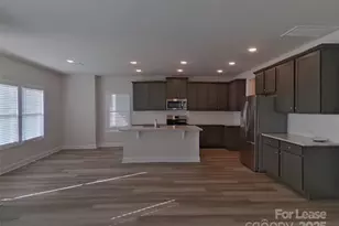 112 Halesworth Rd, Mooresville, NC 28117 - Photo 2