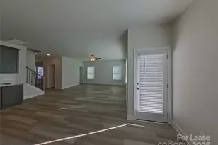 112 Halesworth Rd, Mooresville, NC 28117 - Photo 4