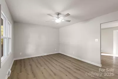 6134 Mayridge Drive, Charlotte, NC 28215 - Photo 18