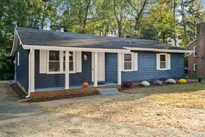 6134 Mayridge Drive, Charlotte, NC 28215 - Photo 2