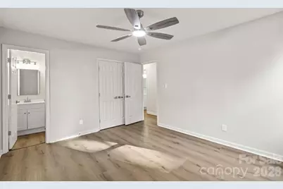 6134 Mayridge Drive, Charlotte, NC 28215 - Photo 14