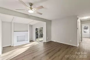 6134 Mayridge Dr, Charlotte, NC 28215 - Photo 6