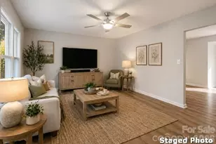 6134 Mayridge Dr, Charlotte, NC 28215 - Photo 20