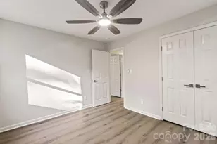 6134 Mayridge Dr, Charlotte, NC 28215 - Photo 18