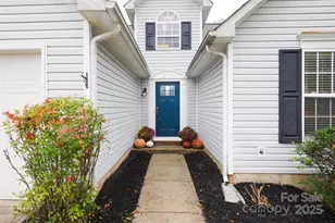 2770 Thistle Brook Dr, Concord, NC 28027 - Photo 2