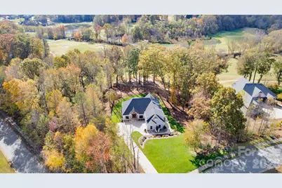 4111 Ridge Road NE, Conover, NC 28613 - Photo 2