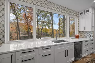 95 Cardinal Trce, Lake Toxaway, NC 28747 - Photo 12