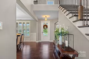 706 Blaise Ct, Matthews, NC 28104 - Photo 2