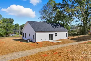 126 N Main St, Granite Falls, NC 28630 - Photo 4