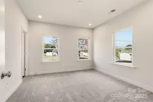 126 N Main St, Granite Falls, NC 28630 - Photo 14