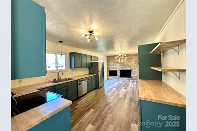 609 Cattail Road, Burnsville, NC 28714 - Photo 6