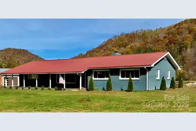 609 Cattail Road, Burnsville, NC 28714 - Photo 2