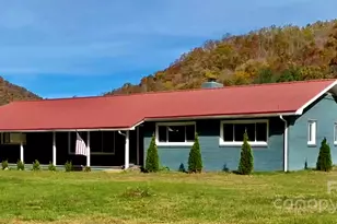 609 Cattail Rd, Burnsville, NC 28714 - Photo 2