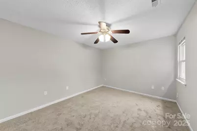 6915 Duncroft Lane, Charlotte, NC 28215 - Photo 18