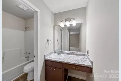 6915 Duncroft Lane, Charlotte, NC 28215 - Photo 20