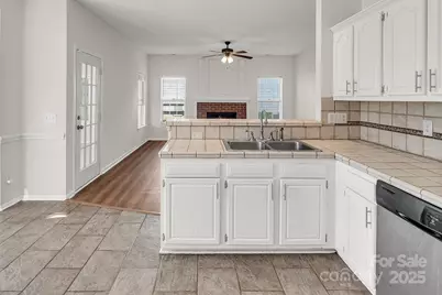 1413 Lockhart Place NW, Concord, NC 28027 - Photo 14