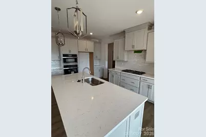 10221 Whitaker Pointe Drive, Huntersville, NC 28078 - Photo 6