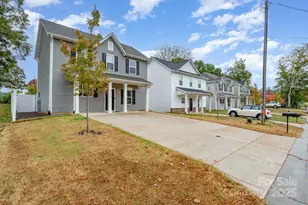 2513 Pruitt St, Charlotte, NC 28208 - Photo 2