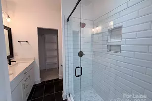 2009 Hamorton Pl, Charlotte, NC 28205 - Photo 8