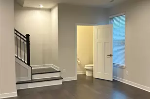 1708 Town Oak Ln, Charlotte, NC 28205 - Photo 8