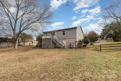 11031 Mallard Crossing Drive, Charlotte, NC 28262 - Photo 2