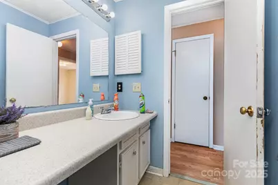 11031 Mallard Crossing Drive, Charlotte, NC 28262 - Photo 18