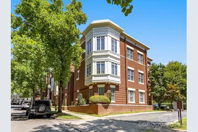 611 Garden District Drive, Charlotte, NC 28202 - Photo 2