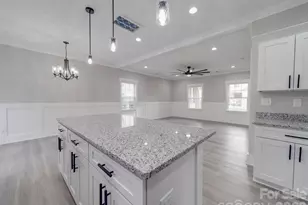 1107 Greenwood St, Albemarle, NC 28001 - Photo 12