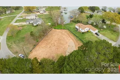 212 Ponderosa Circle, Mooresville, NC 28117 - Photo 2