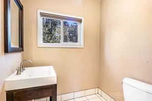 145 Beverly Rd, Asheville, NC 28805 - Photo 22