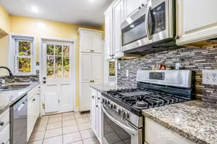 145 Beverly Rd, Asheville, NC 28805 - Photo 12