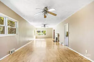 145 Beverly Rd, Asheville, NC 28805 - Photo 8