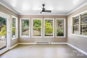 145 Beverly Rd, Asheville, NC 28805 - Photo 4