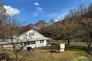 2812 Bald Mountain Rd, Burnsville, NC 28714 - Photo 12