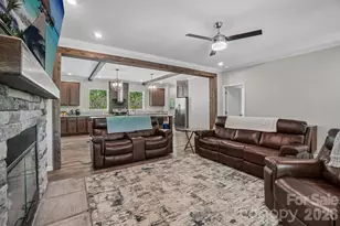 590 Willow Ln, Marshall, NC 28753 - Photo 10
