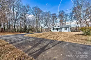 6072 Lookout Heights Dr, Claremont, NC 28610 - Photo 32