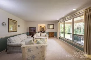 102 Arbor Ln, Hendersonville, NC 28791 - Photo 14