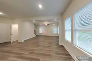 139 Queenshall Rd, Mooresville, NC 28117 - Photo 6