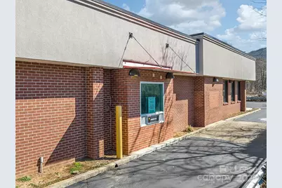 510 Nc 9 Highway, Black Mountain, NC 28711 - Photo 2