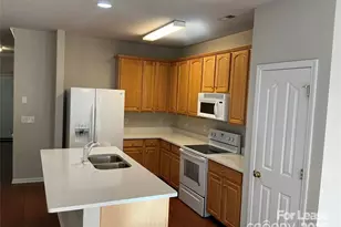 16952 Commons Creek Dr, Charlotte, NC 28277 - Photo 4