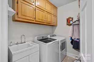 2358 Sparrow Dr, Rock Hill, SC 29732 - Photo 10