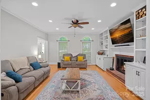 2358 Sparrow Dr, Rock Hill, SC 29732 - Photo 4