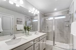 7032 Hodges Meadow Ln, Charlotte, NC 28213 - Photo 18