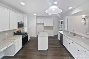 2706 Gilead Ln, Waxhaw, NC 28173 - Photo 6