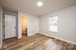 403 Forest Dr, Maiden, NC 28650 - Photo 10